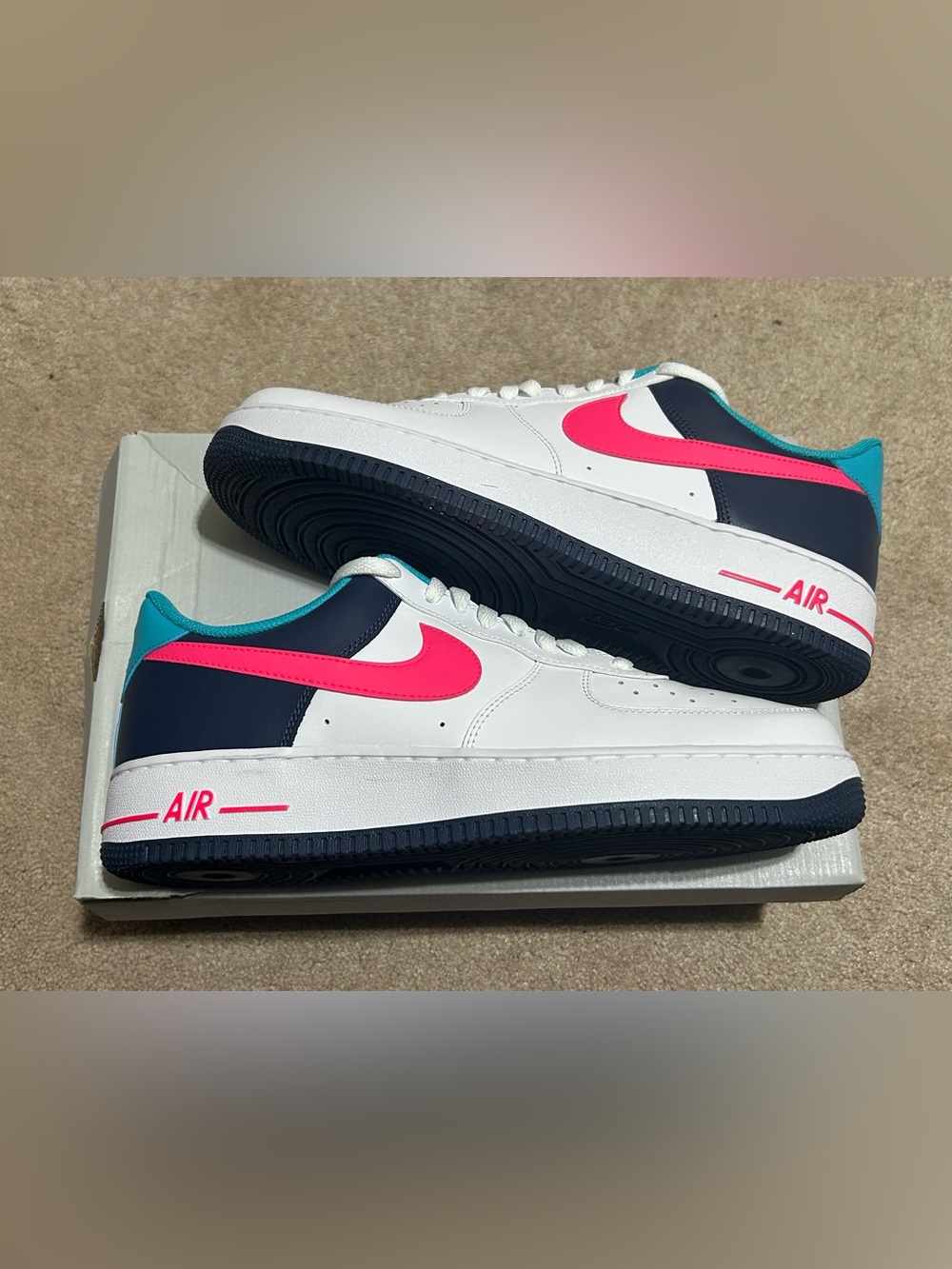 Nike Air Force 1